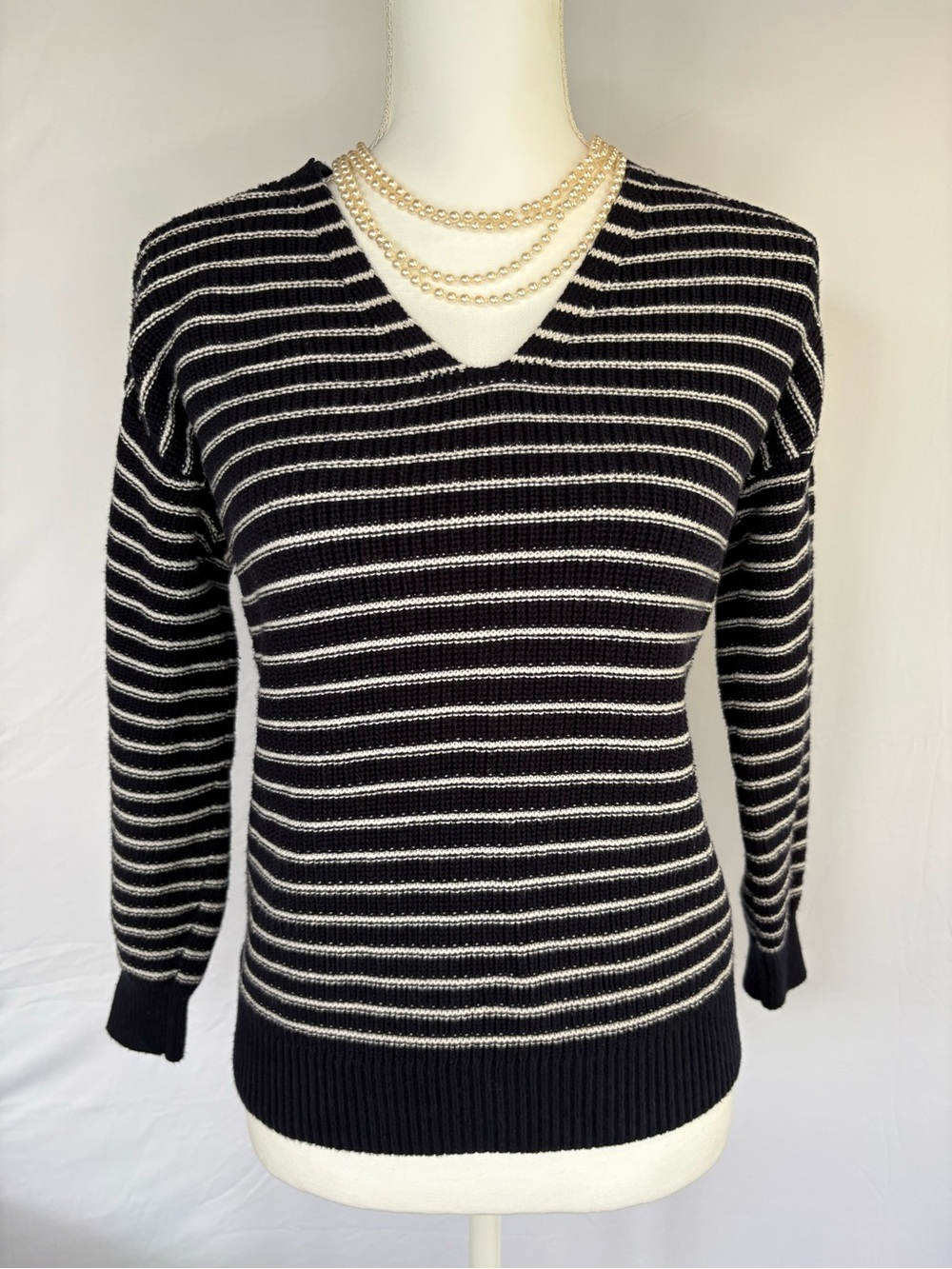 LOFT Navy Blue White Striped V-Neck Cotton Sweater MP
